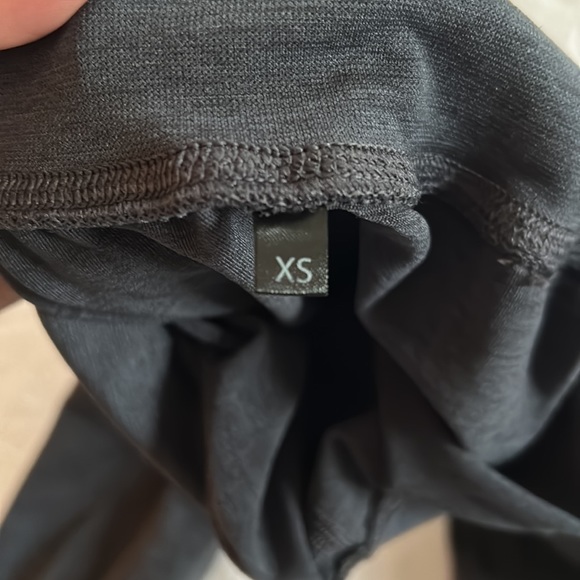 Alphalete Leggings - Picture 3 of 4